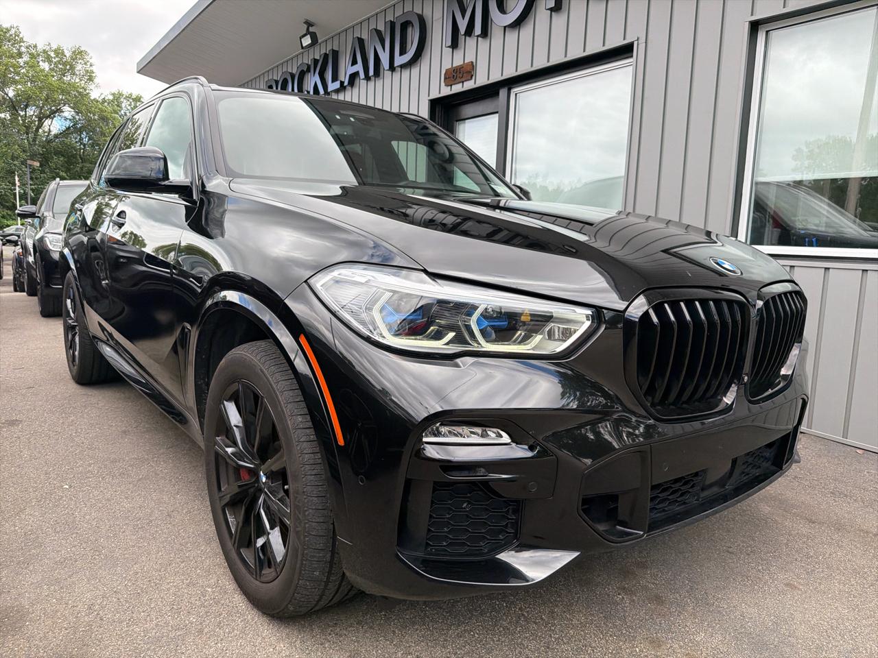 BMW X5 M50i Sports Activity Vehicle 2021