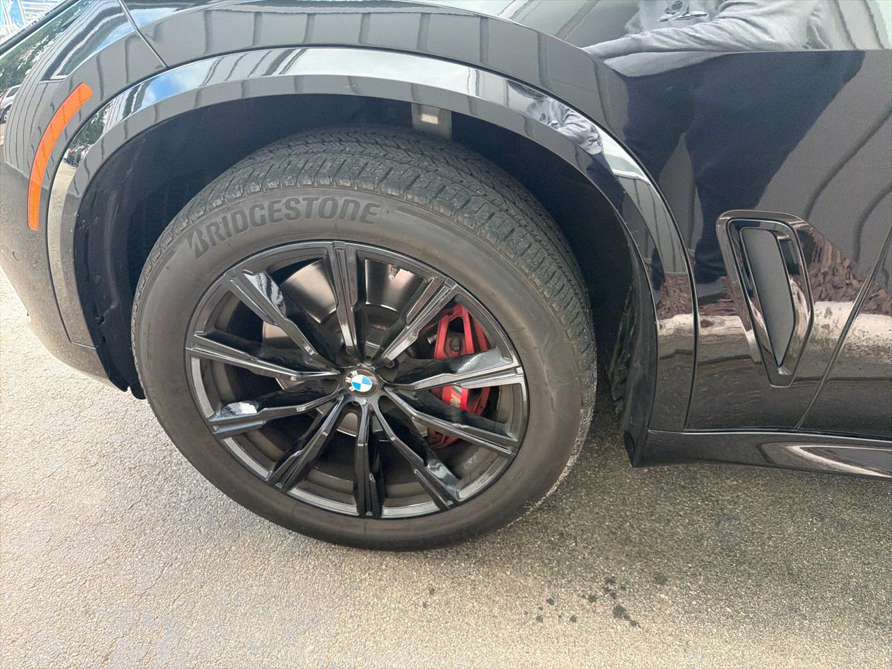 BMW X5 M50i Sports Activity Vehicle 2021