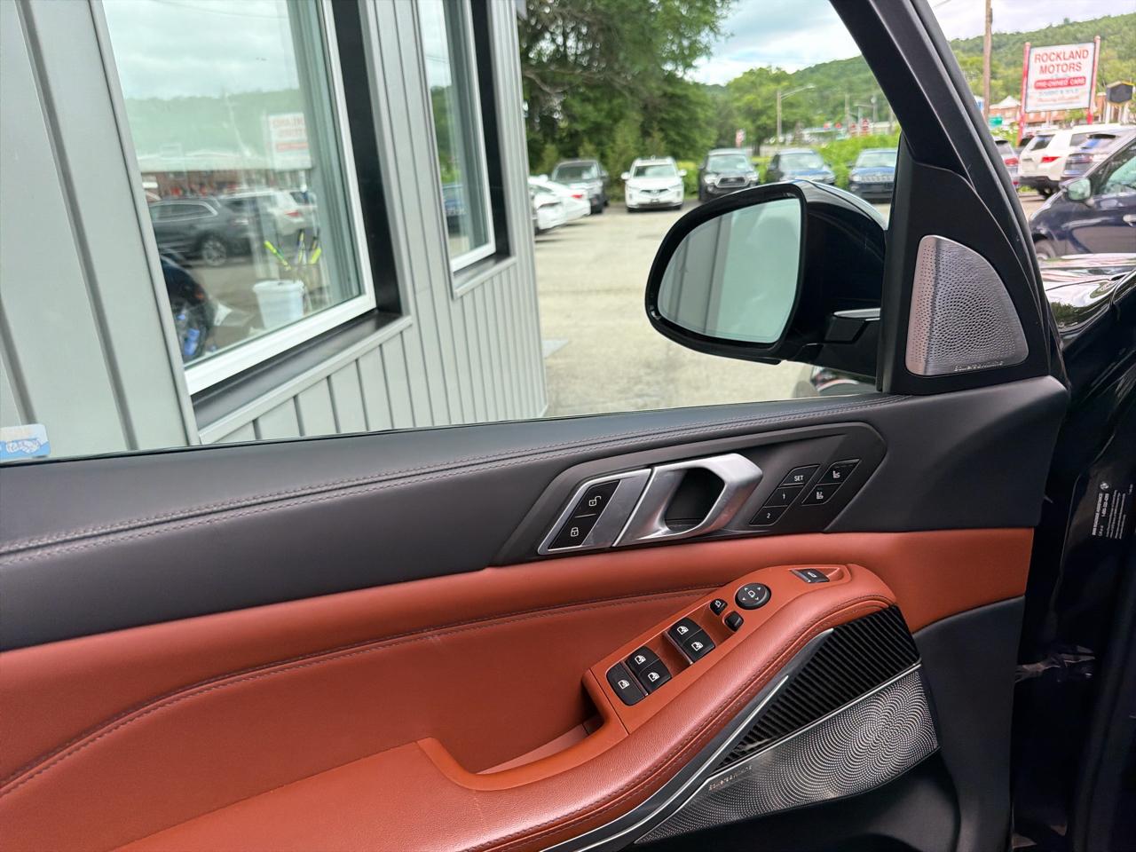 BMW X5 M50i Sports Activity Vehicle 2021