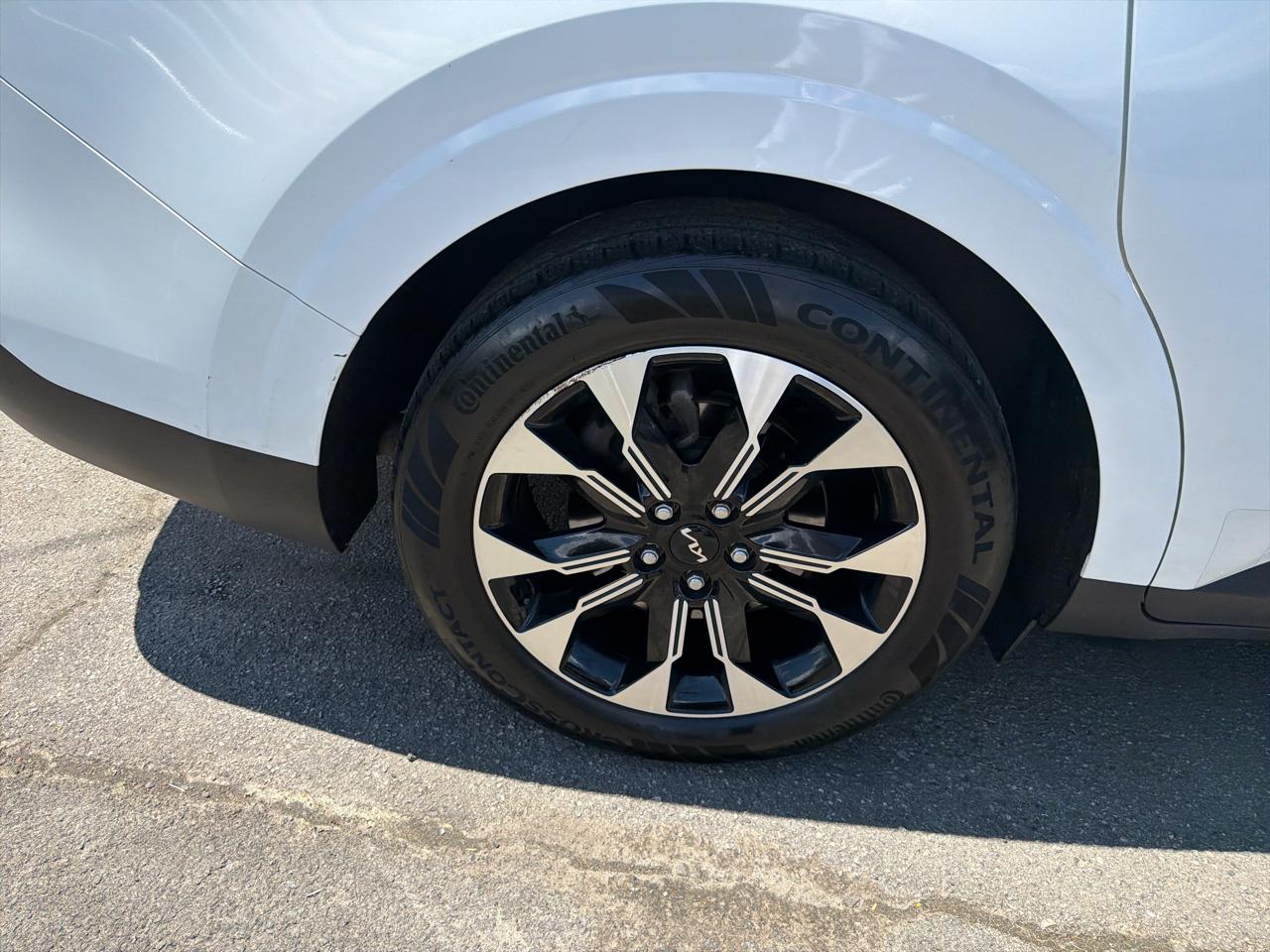 Kia Carnival EX 2024