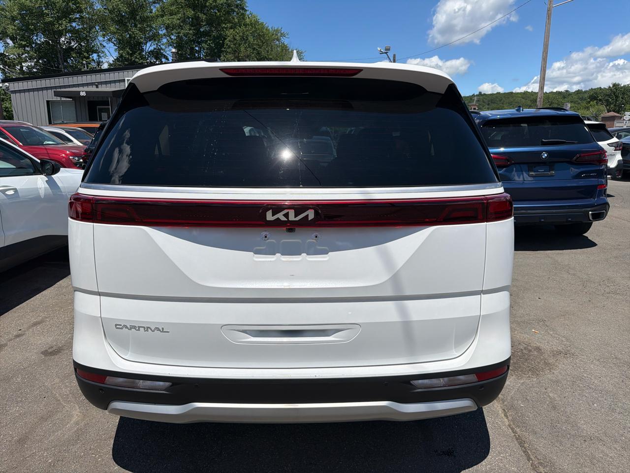 Kia Carnival EX 2024