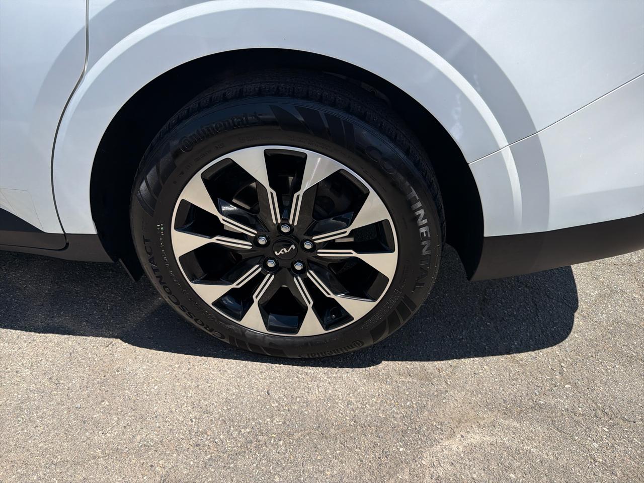 Kia Carnival EX 2024