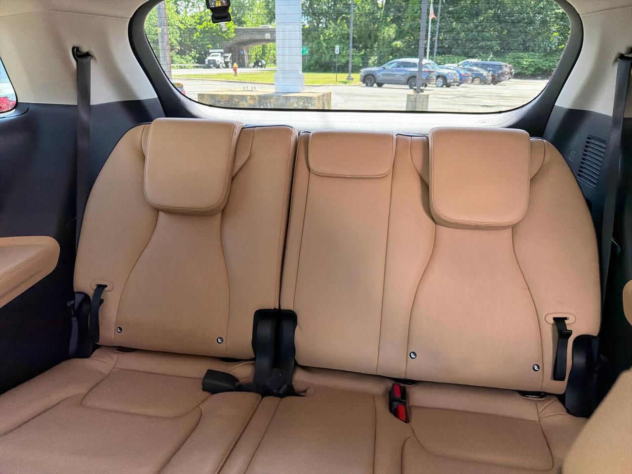Kia Carnival EX 2024