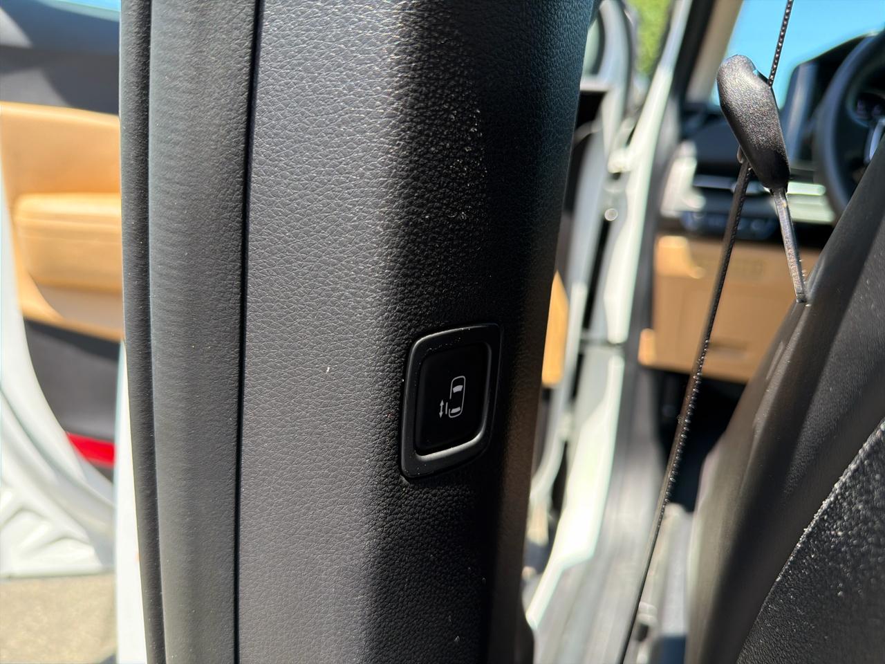 Kia Carnival EX 2024