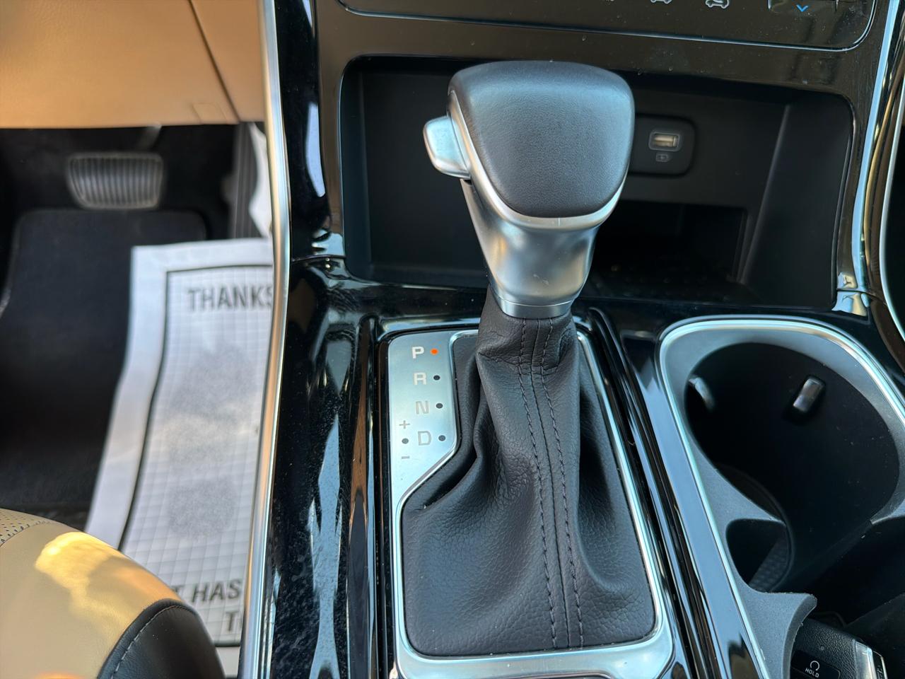 Kia Carnival EX 2024
