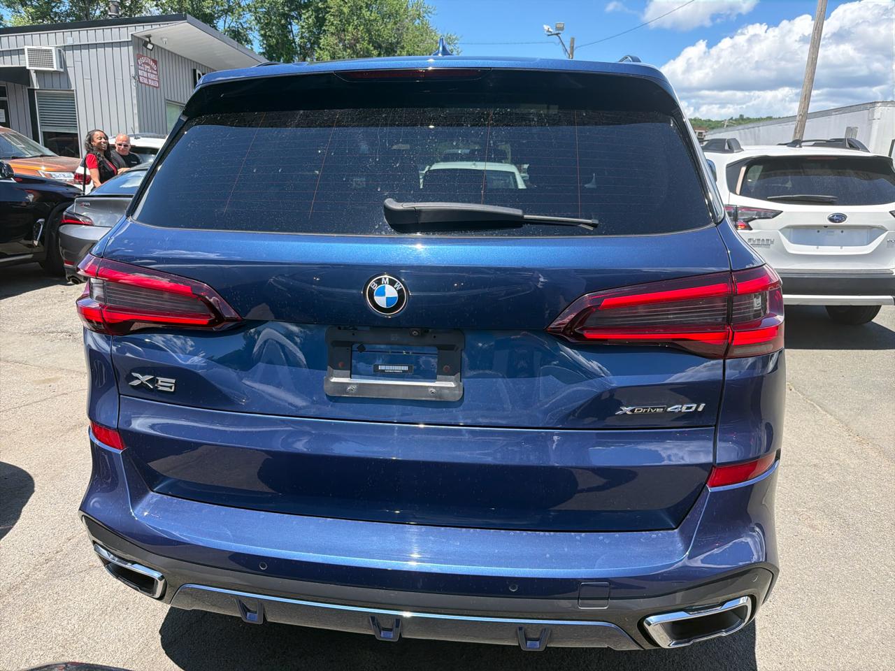 BMW X5  2023