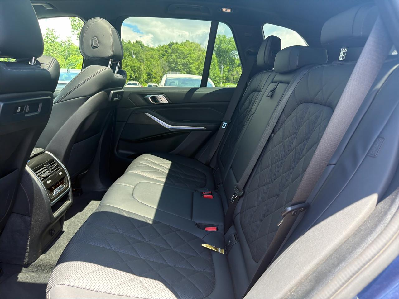 BMW X5  2023