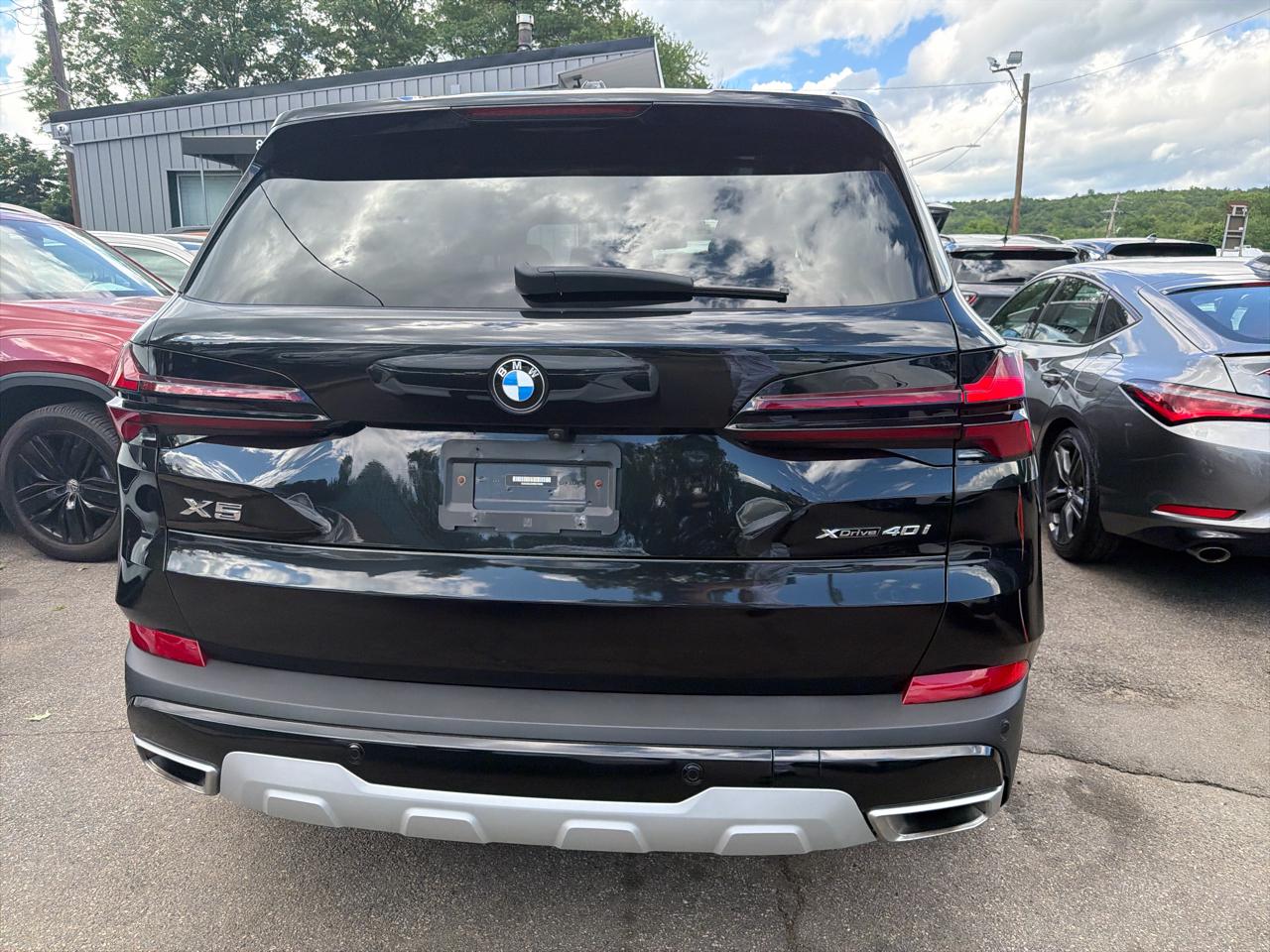 BMW X5 xDrive40i Sports Activity Vehicle 2024