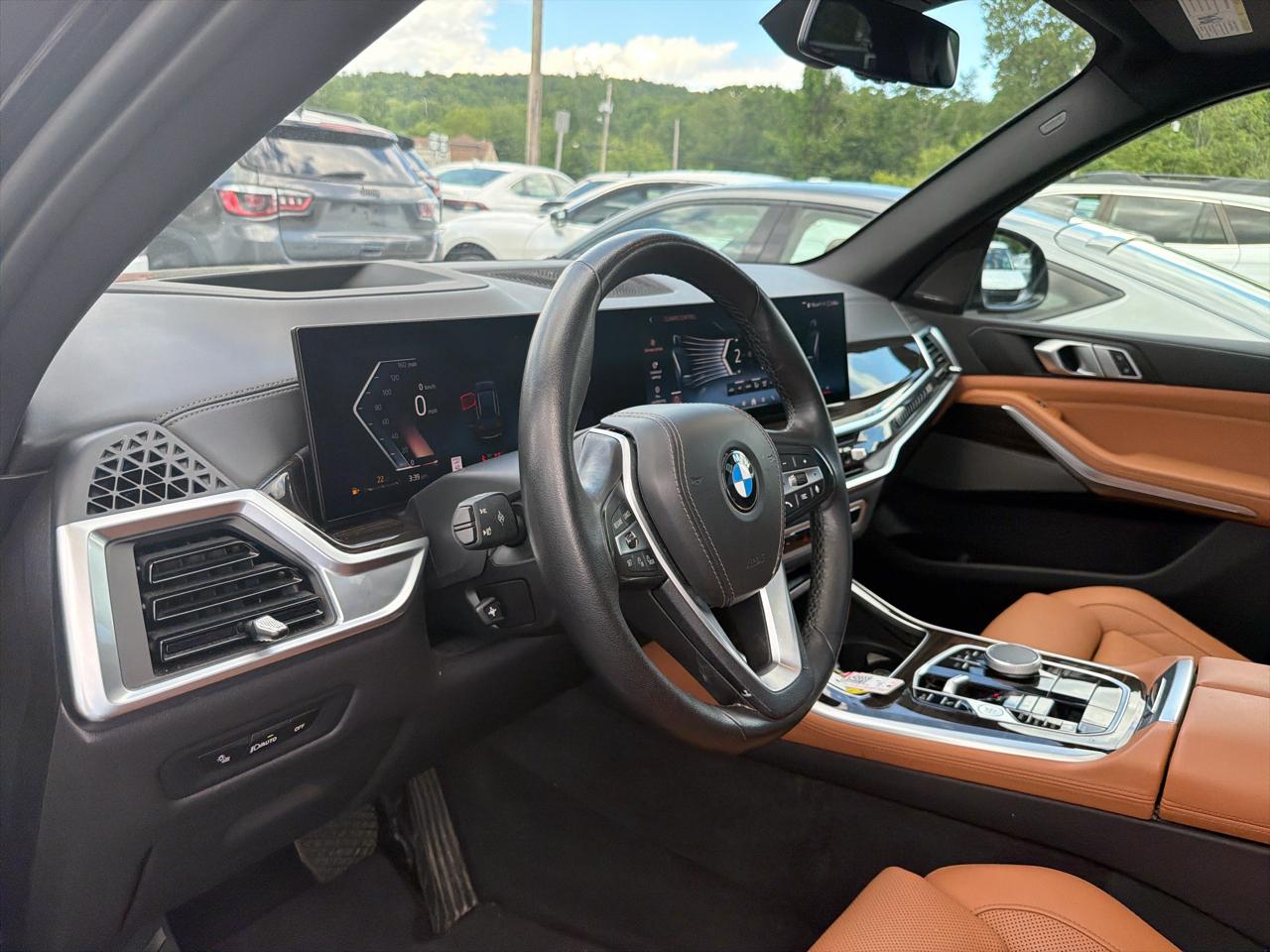 BMW X5 xDrive40i Sports Activity Vehicle 2024