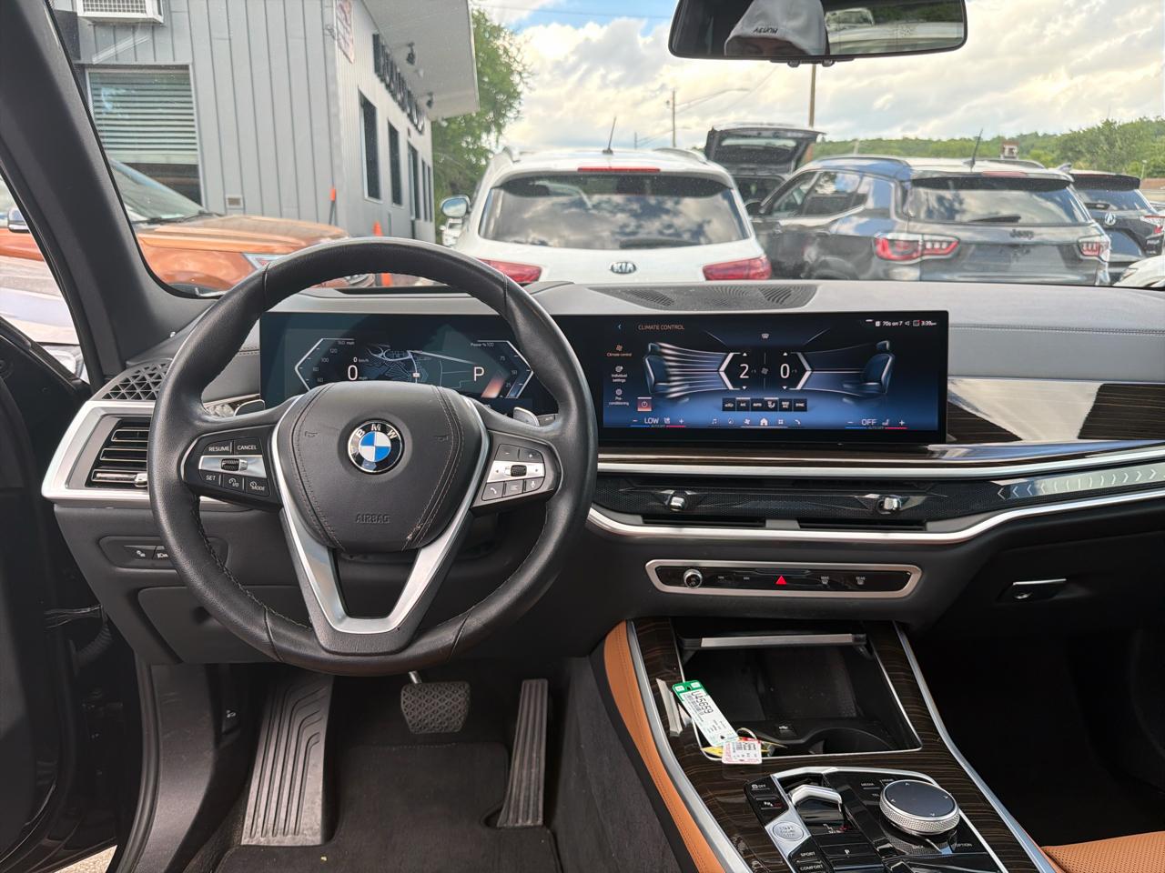 BMW X5 xDrive40i Sports Activity Vehicle 2024