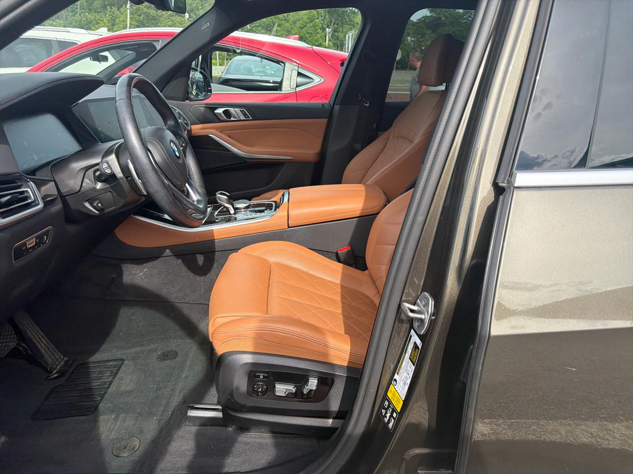 BMW X5 xDrive40i Sports Activity Vehicle 2023