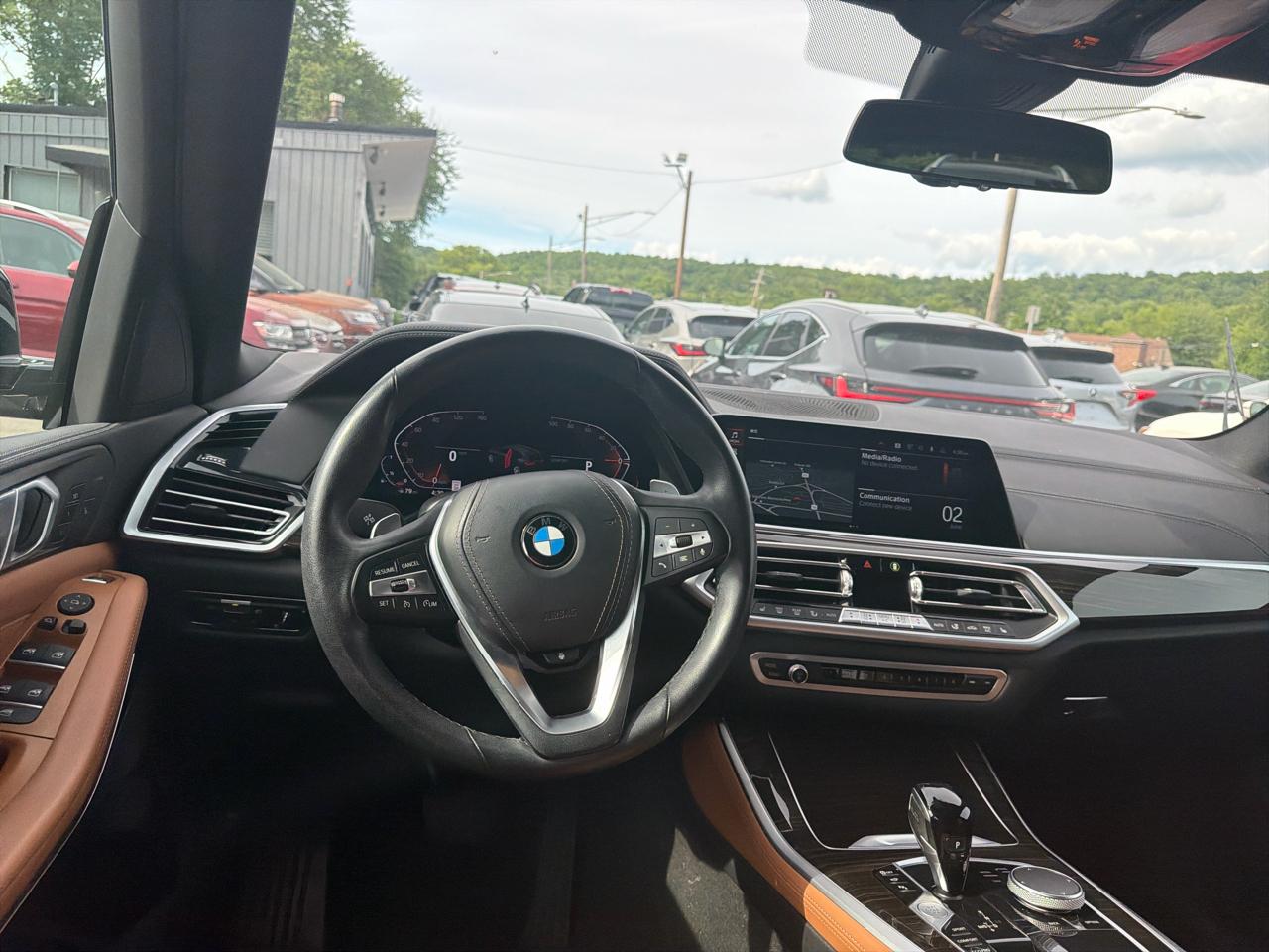 BMW X5 xDrive40i Sports Activity Vehicle 2023