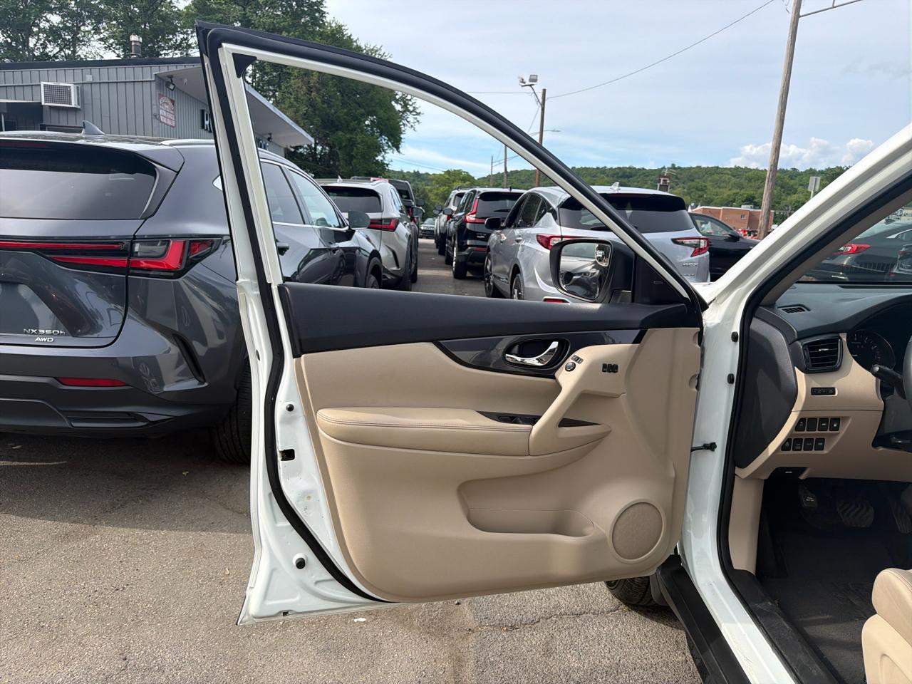 Nissan Rogue AWD SV 2018