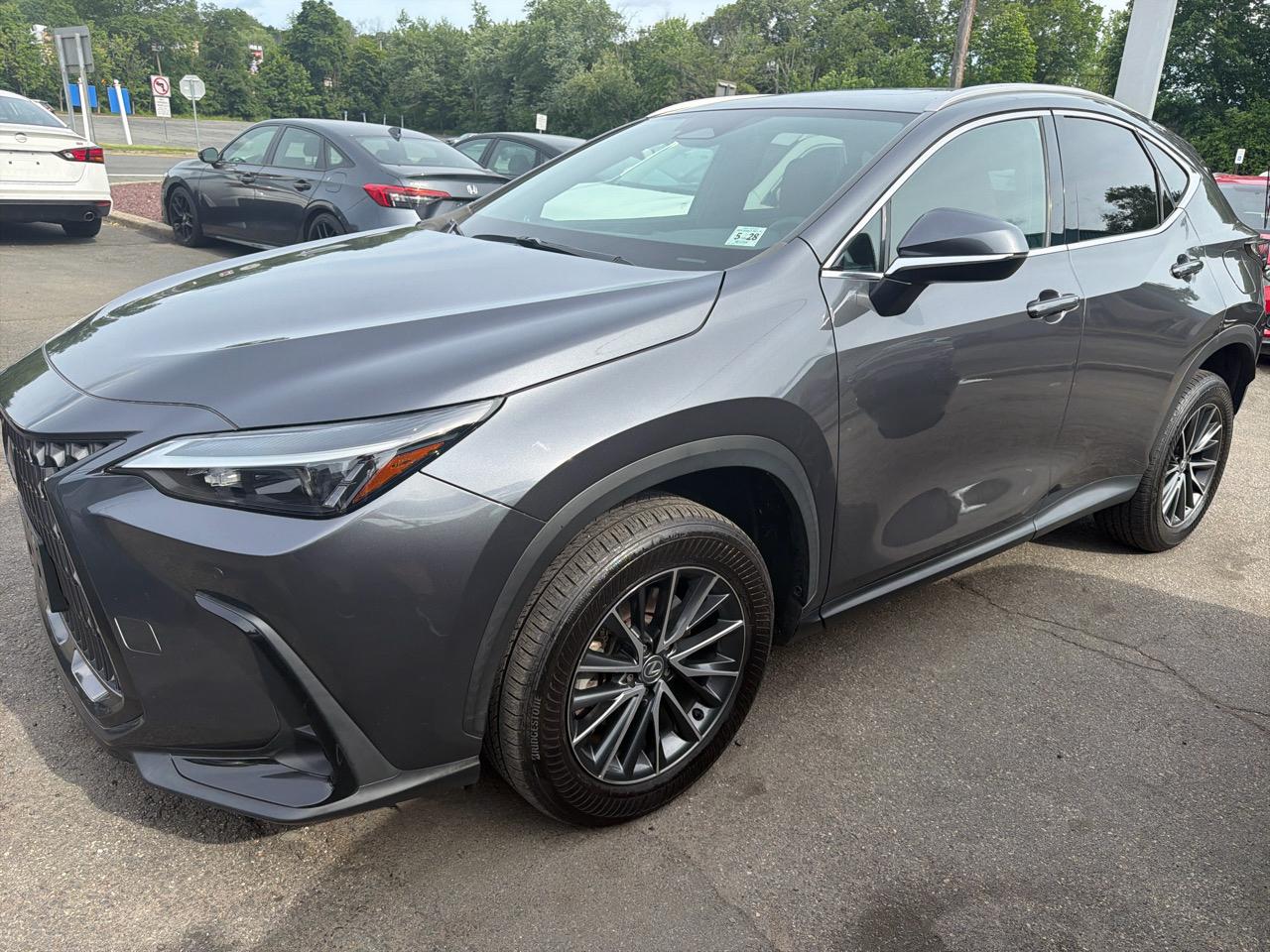 Lexus NX NX 350h Premium AWD 2024