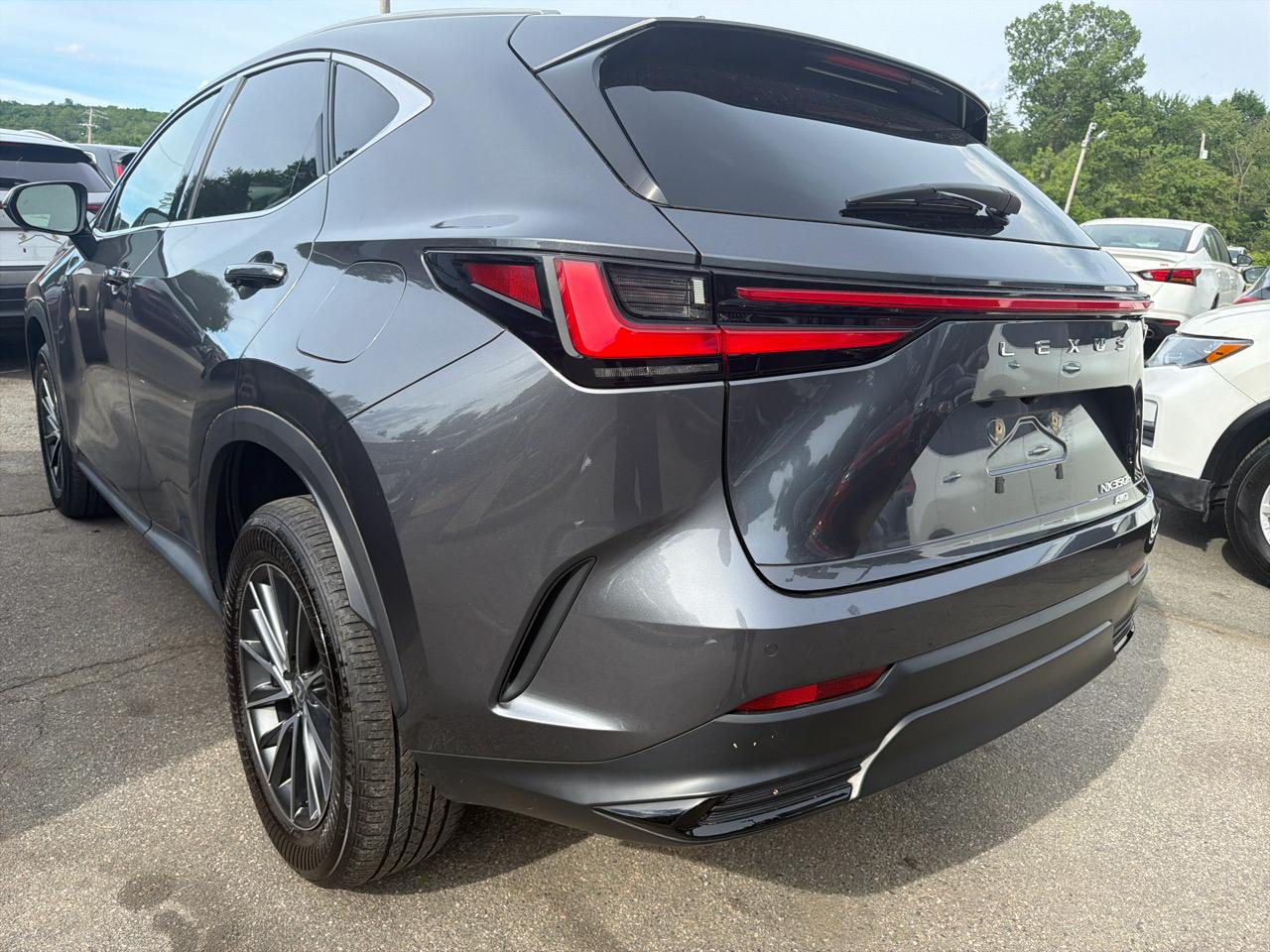 Lexus NX NX 350h Premium AWD 2024