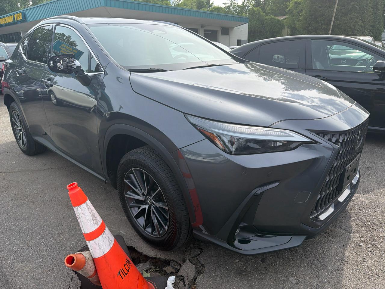 Lexus NX NX 350h Premium AWD 2024