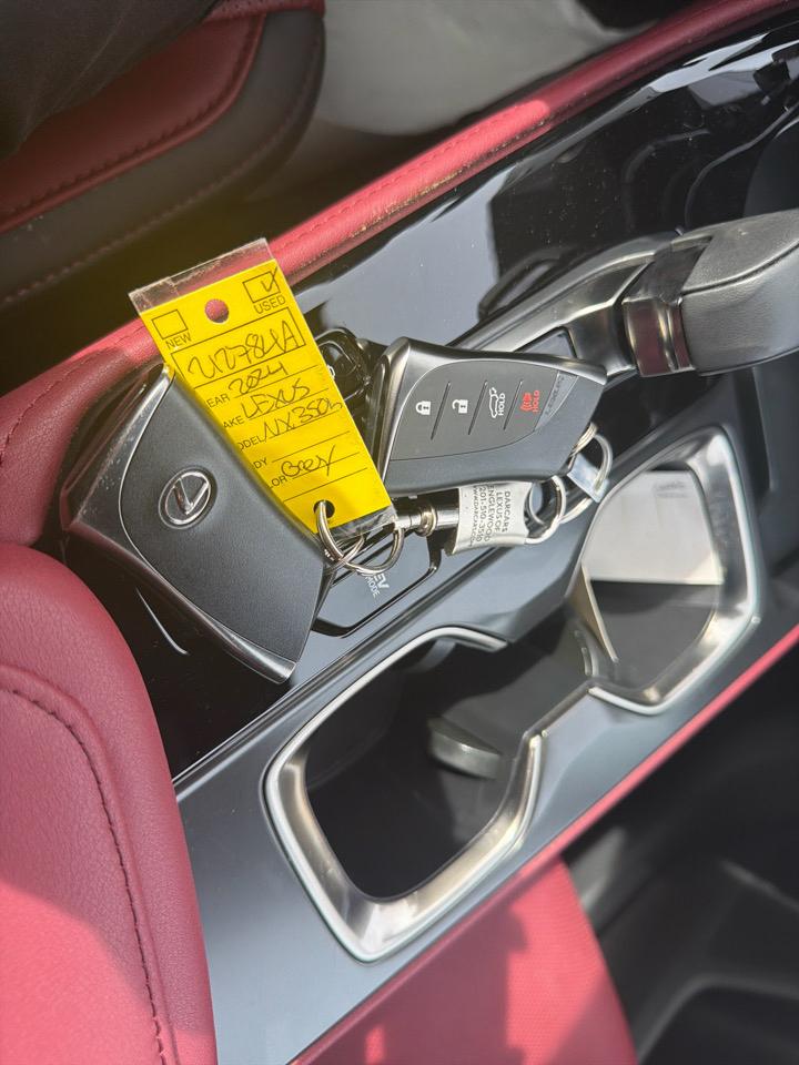 Lexus NX NX 350h Premium AWD 2024