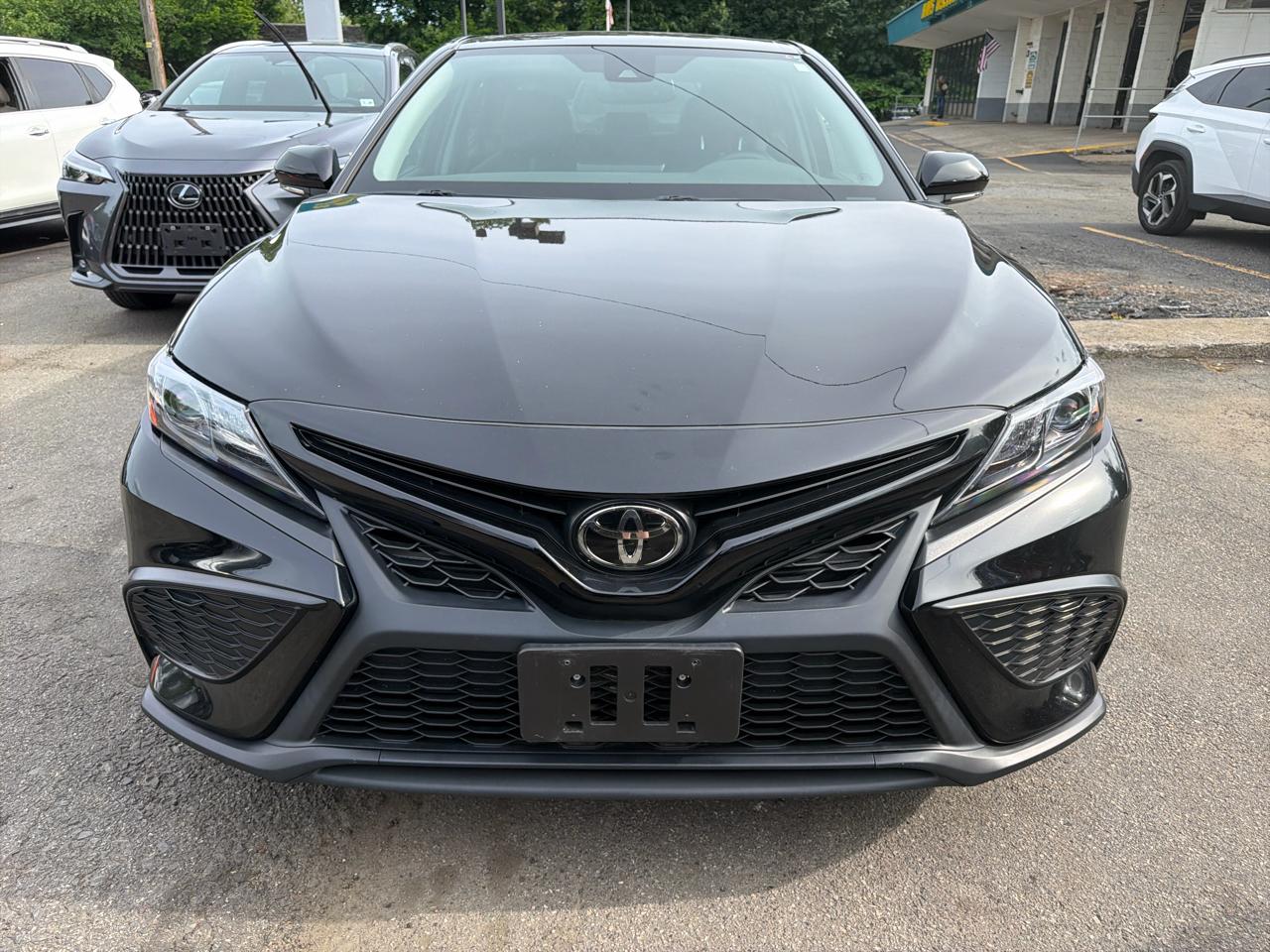 Toyota Camry SE Auto AWD (Natl) 2024
