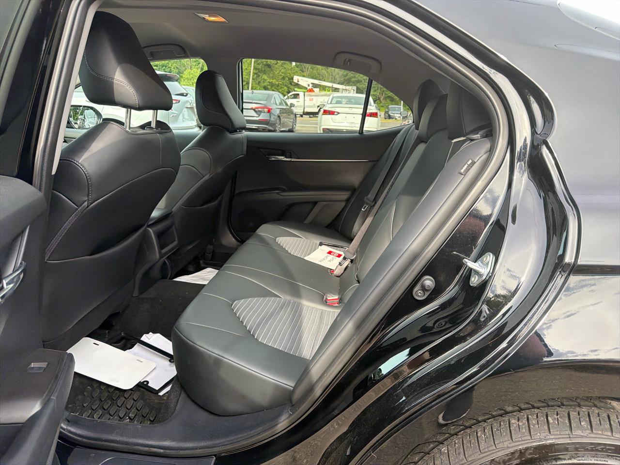 Toyota Camry SE Auto AWD (Natl) 2024
