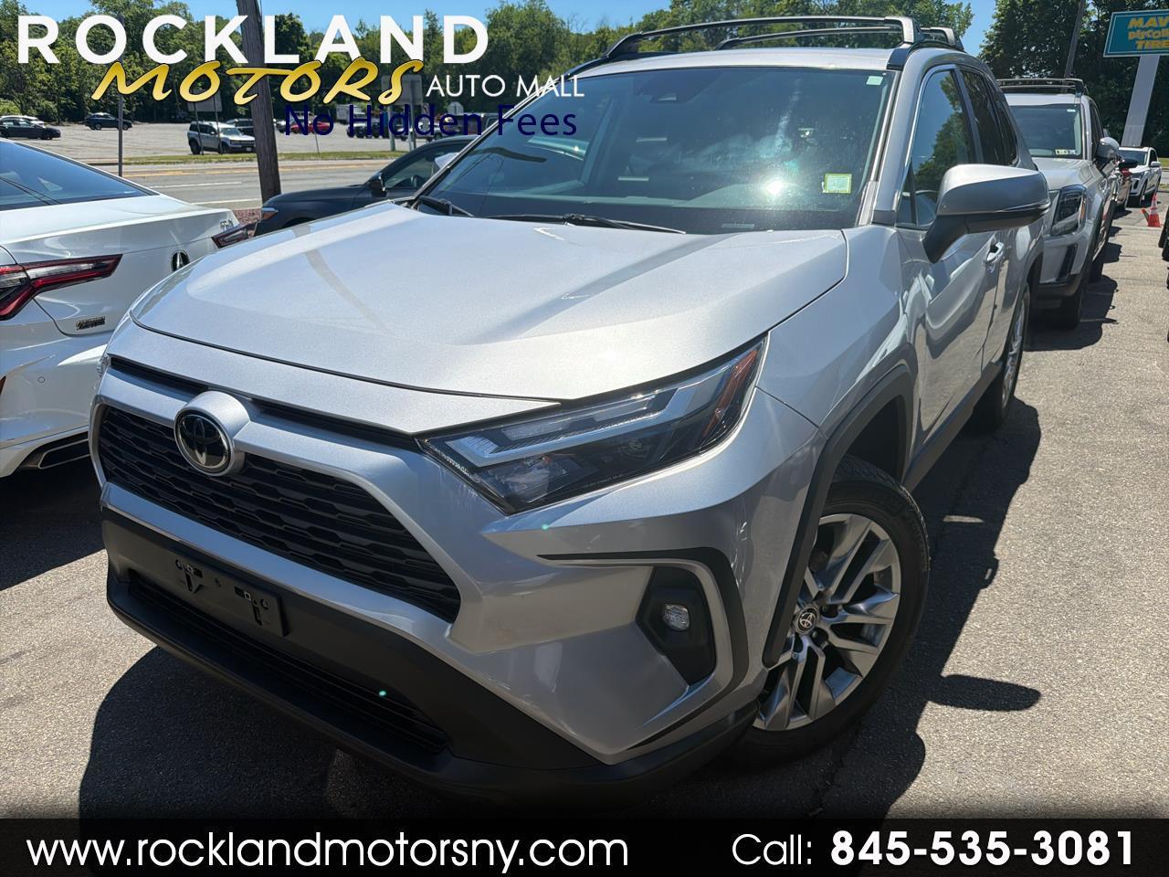 Toyota RAV4 XLE Premium AWD (Natl) 2023