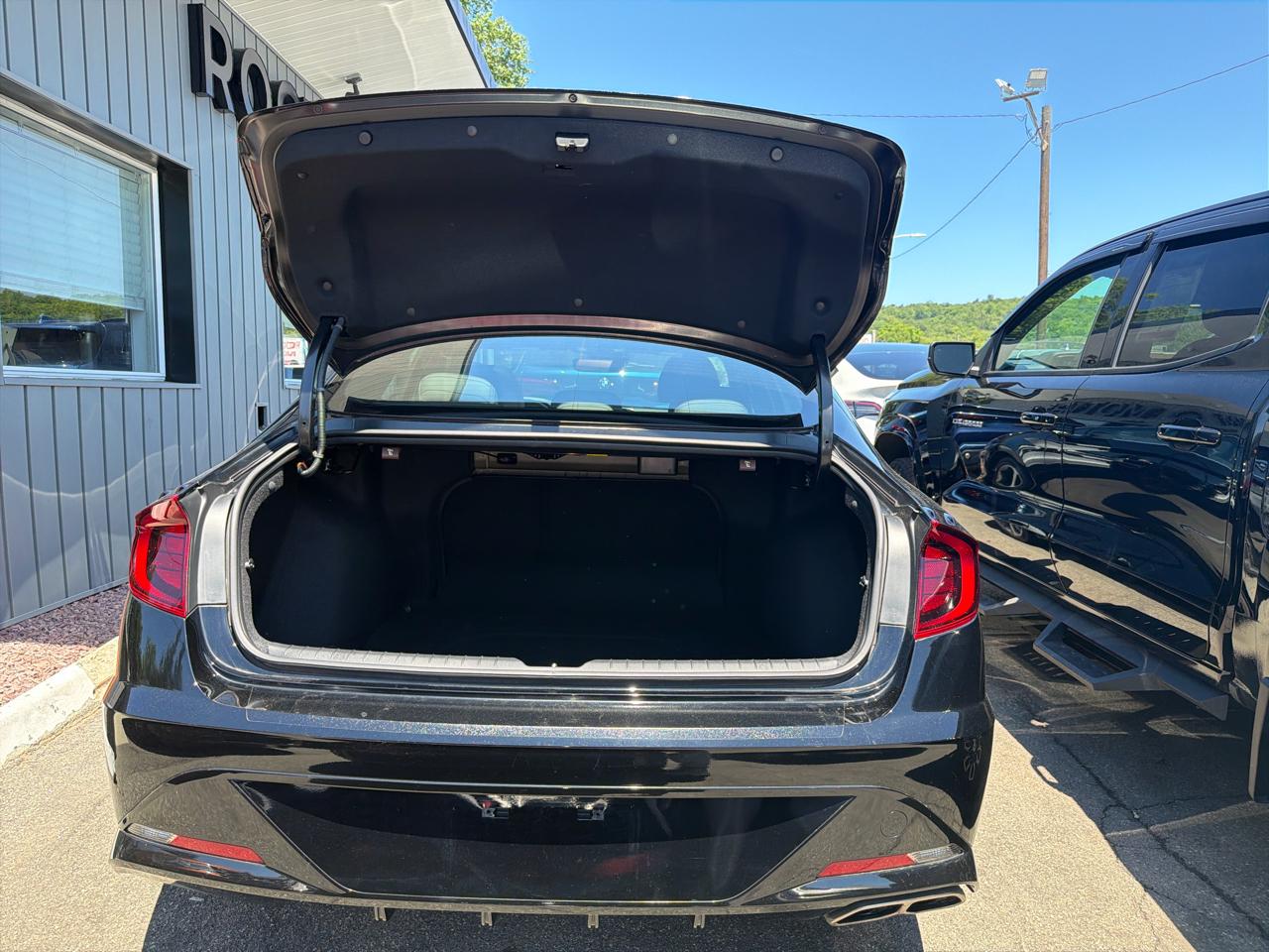 Hyundai Sonata SEL Plus 1.6T 2023