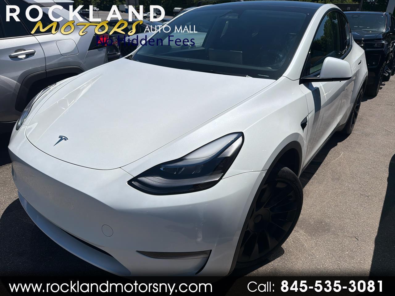 Tesla Model Y RWD *Ltd Avail* 2024