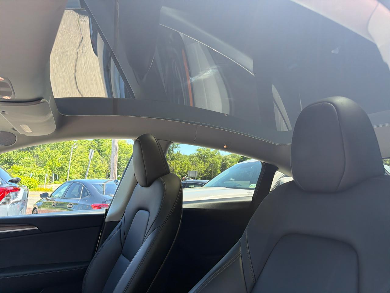 Tesla Model Y RWD *Ltd Avail* 2024
