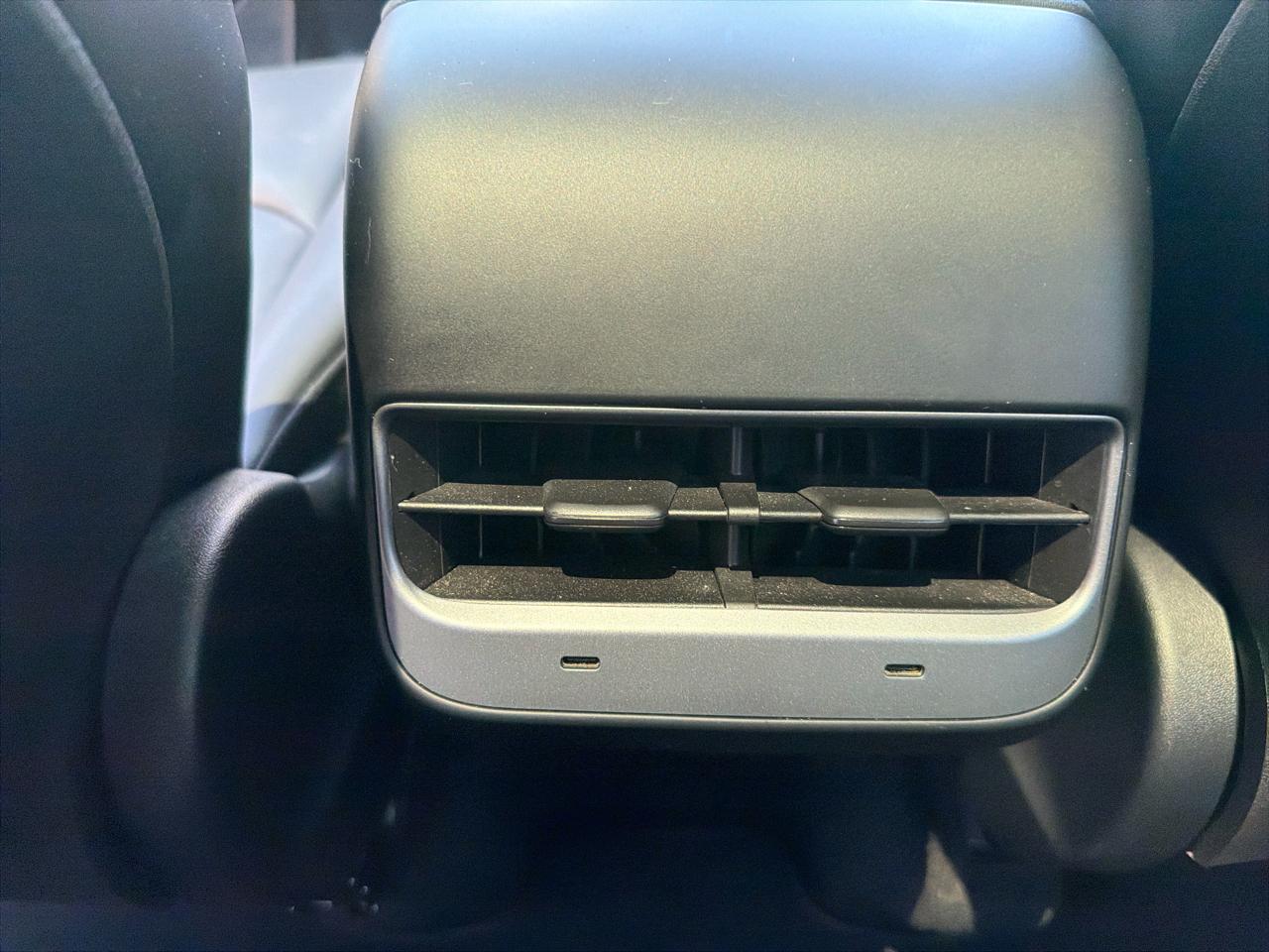 Tesla Model Y RWD *Ltd Avail* 2024