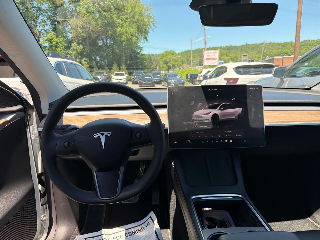 Tesla Model Y RWD *Ltd Avail* 2024