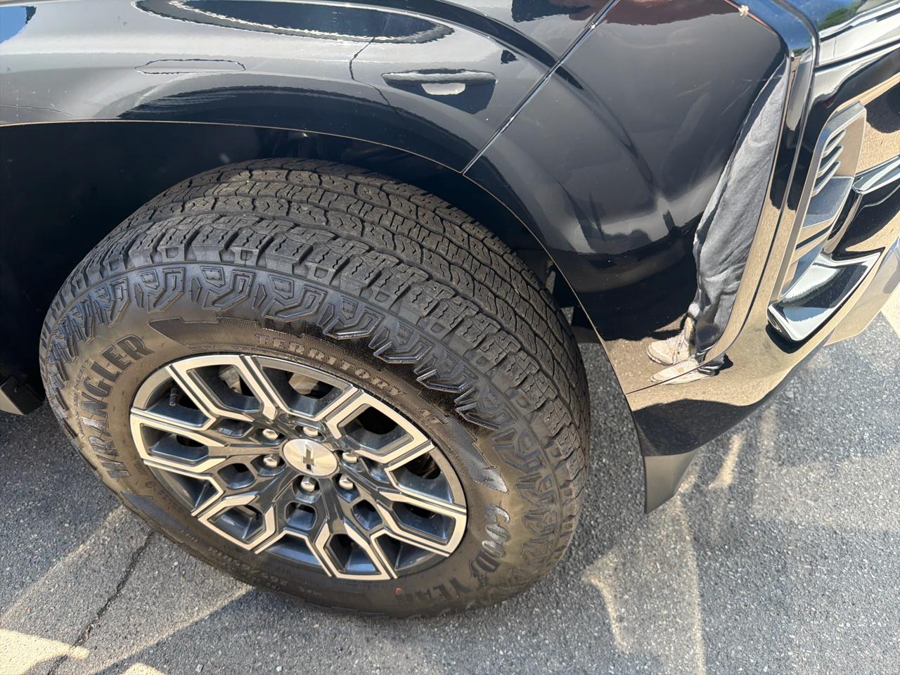 Chevrolet Colorado 4WD Crew Cab Z71 2024