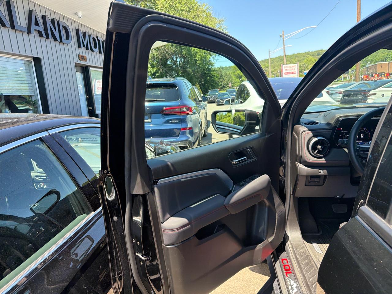Chevrolet Colorado 4WD Crew Cab Z71 2024