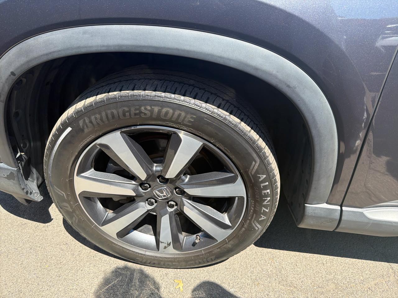 Honda Pilot Touring AWD 2023
