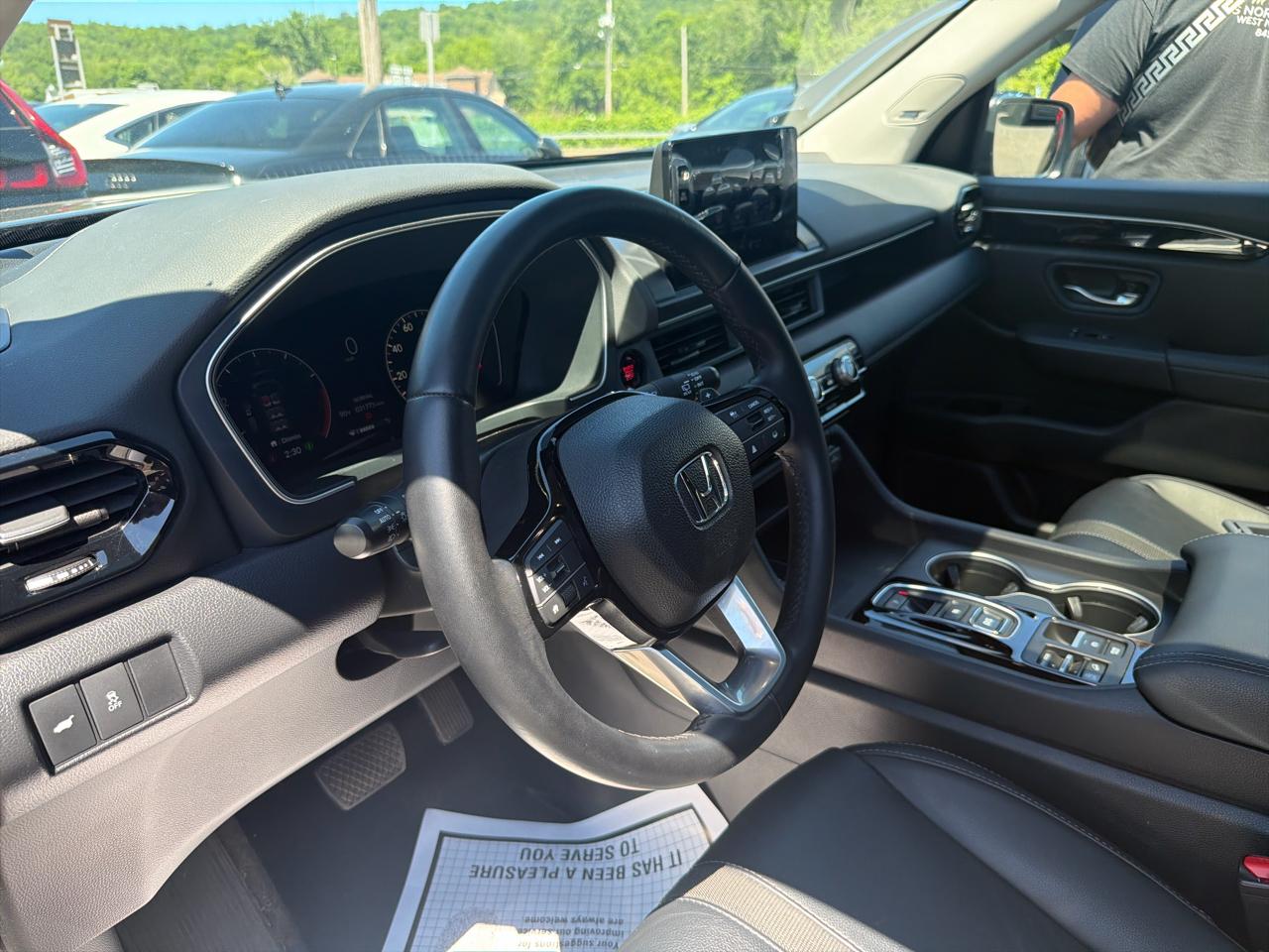Honda Pilot Touring AWD 2023
