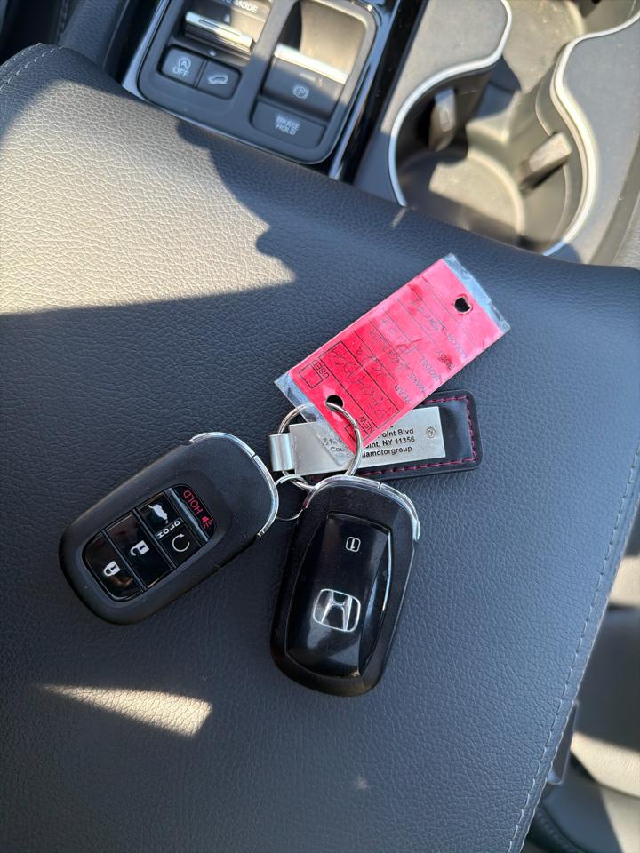 Honda Pilot Touring AWD 2023