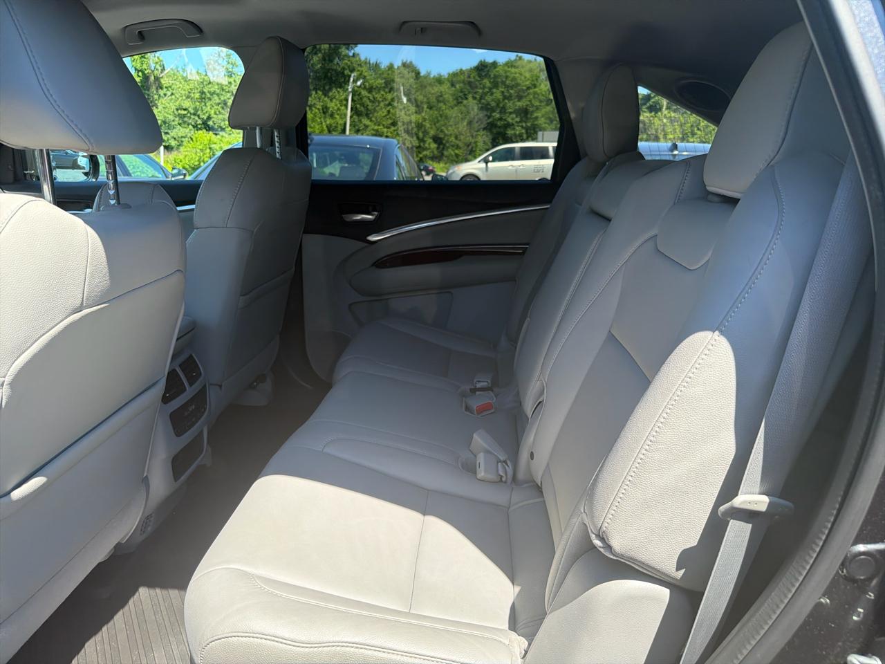 Acura MDX SH-AWD 4dr Tech Pkg 2014