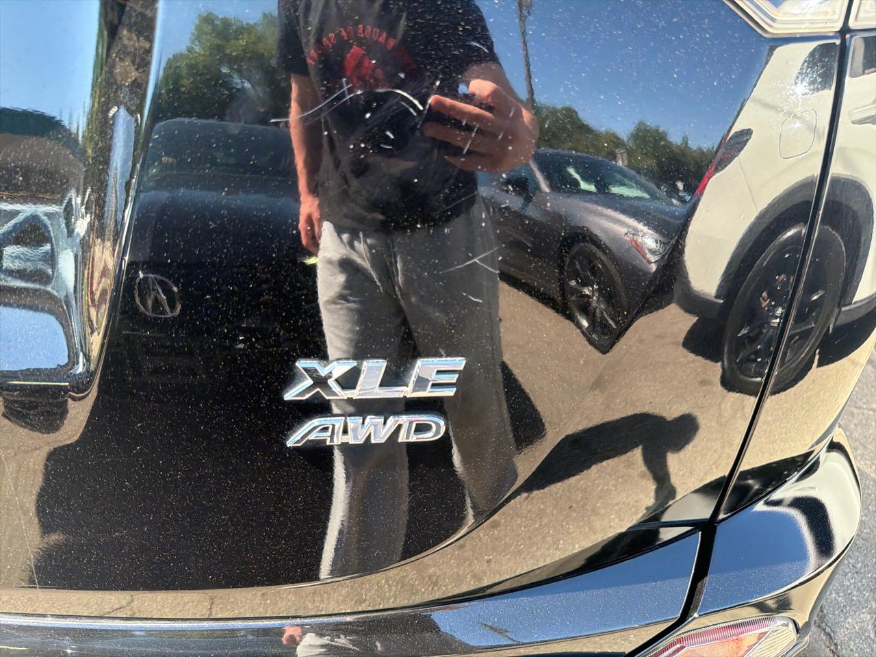 Toyota RAV4 Adventure AWD (Natl) 2018