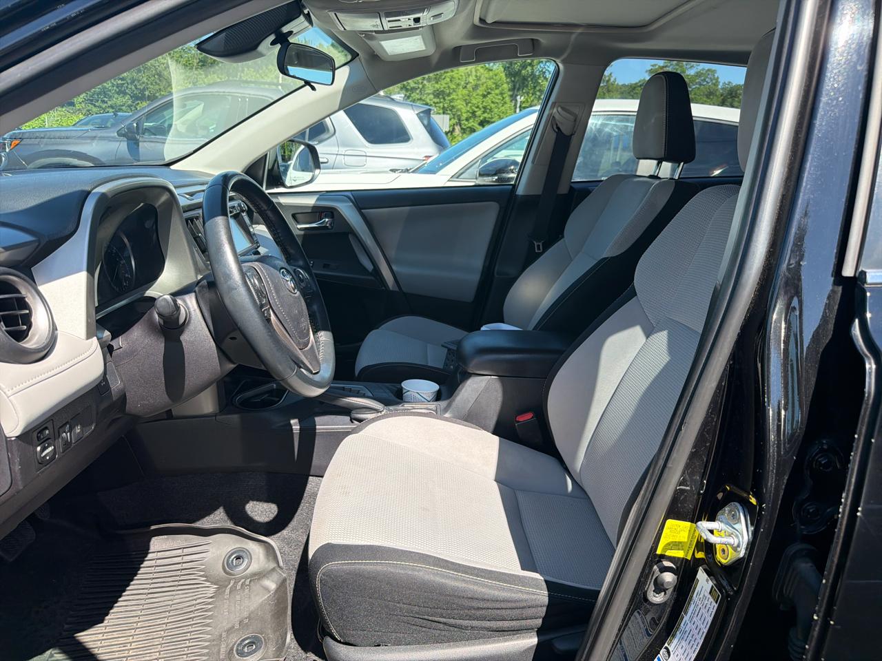 Toyota RAV4 Adventure AWD (Natl) 2018
