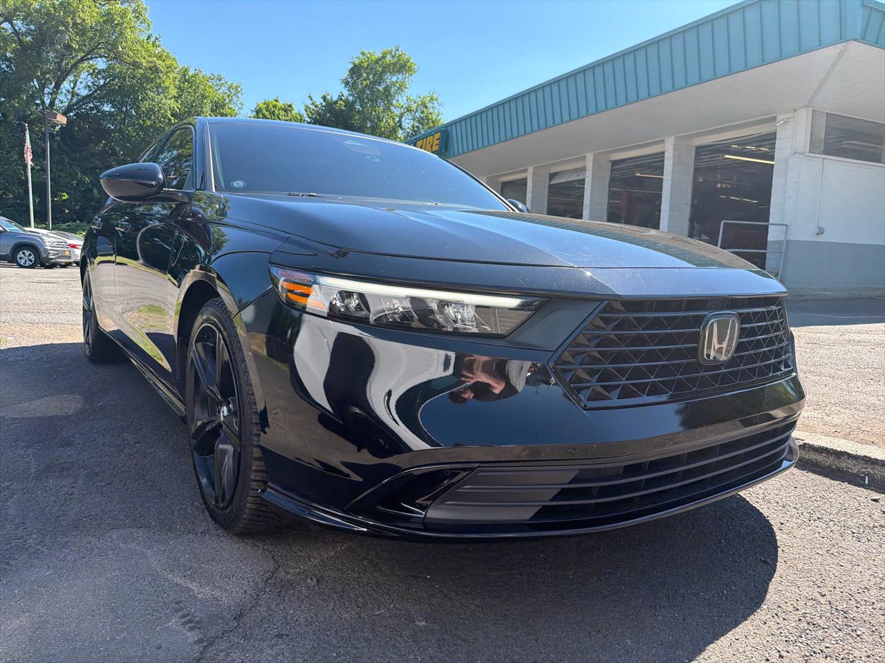 Honda Accord Hybrid Sport-L Sedan 2023