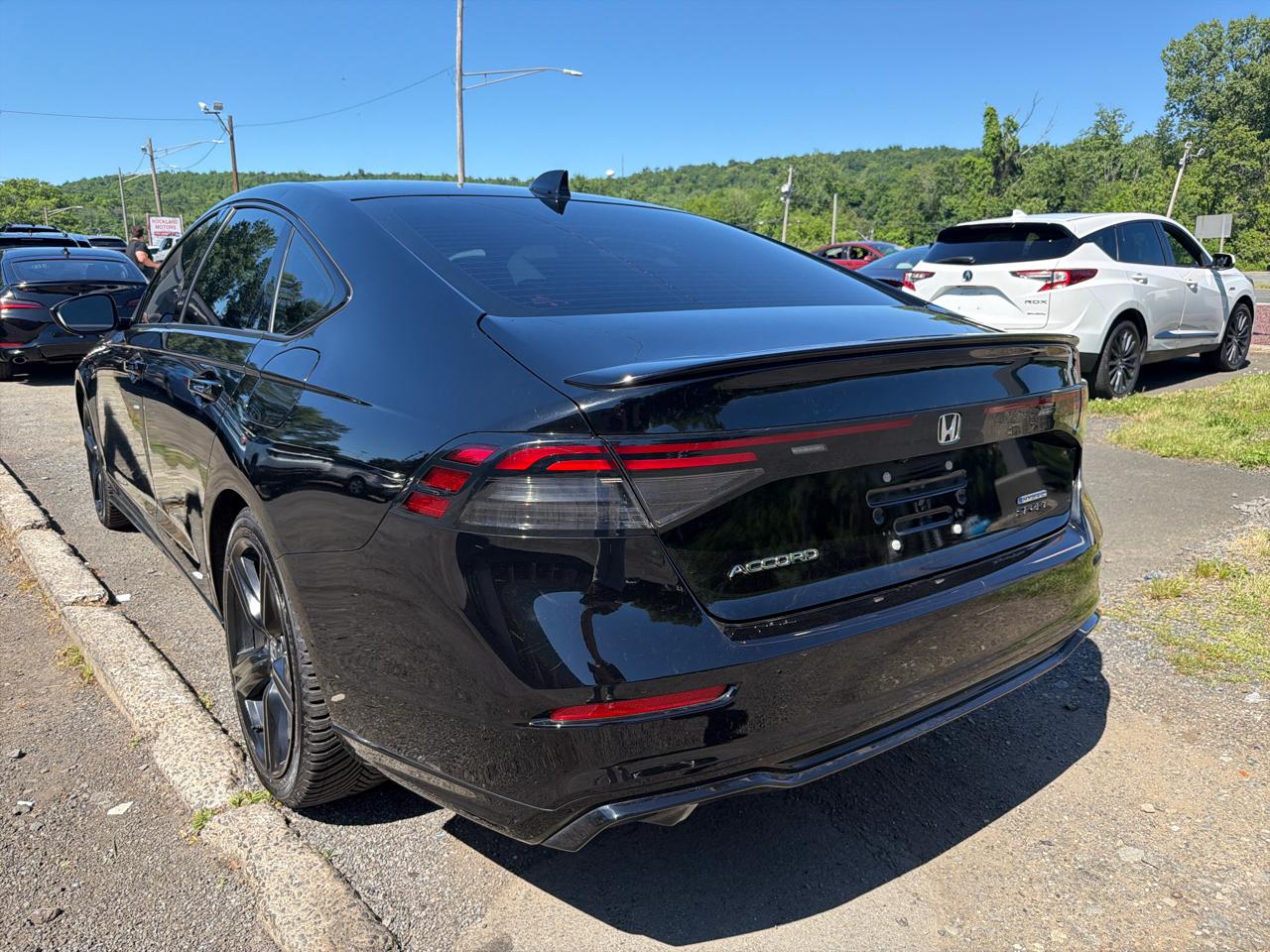 Honda Accord Hybrid Sport-L Sedan 2023