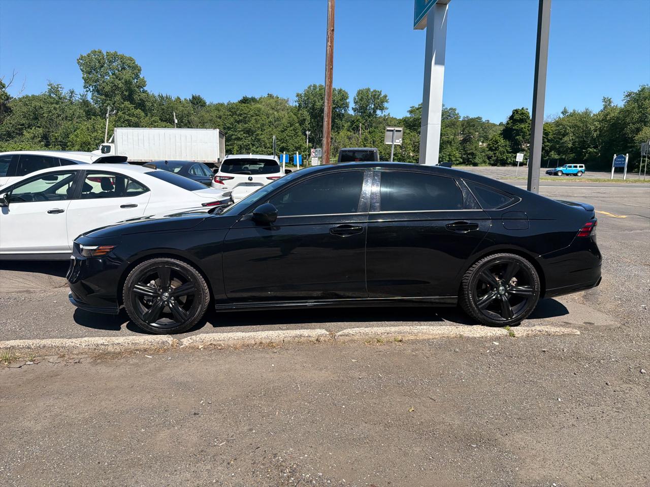 Honda Accord Hybrid Sport-L Sedan 2023