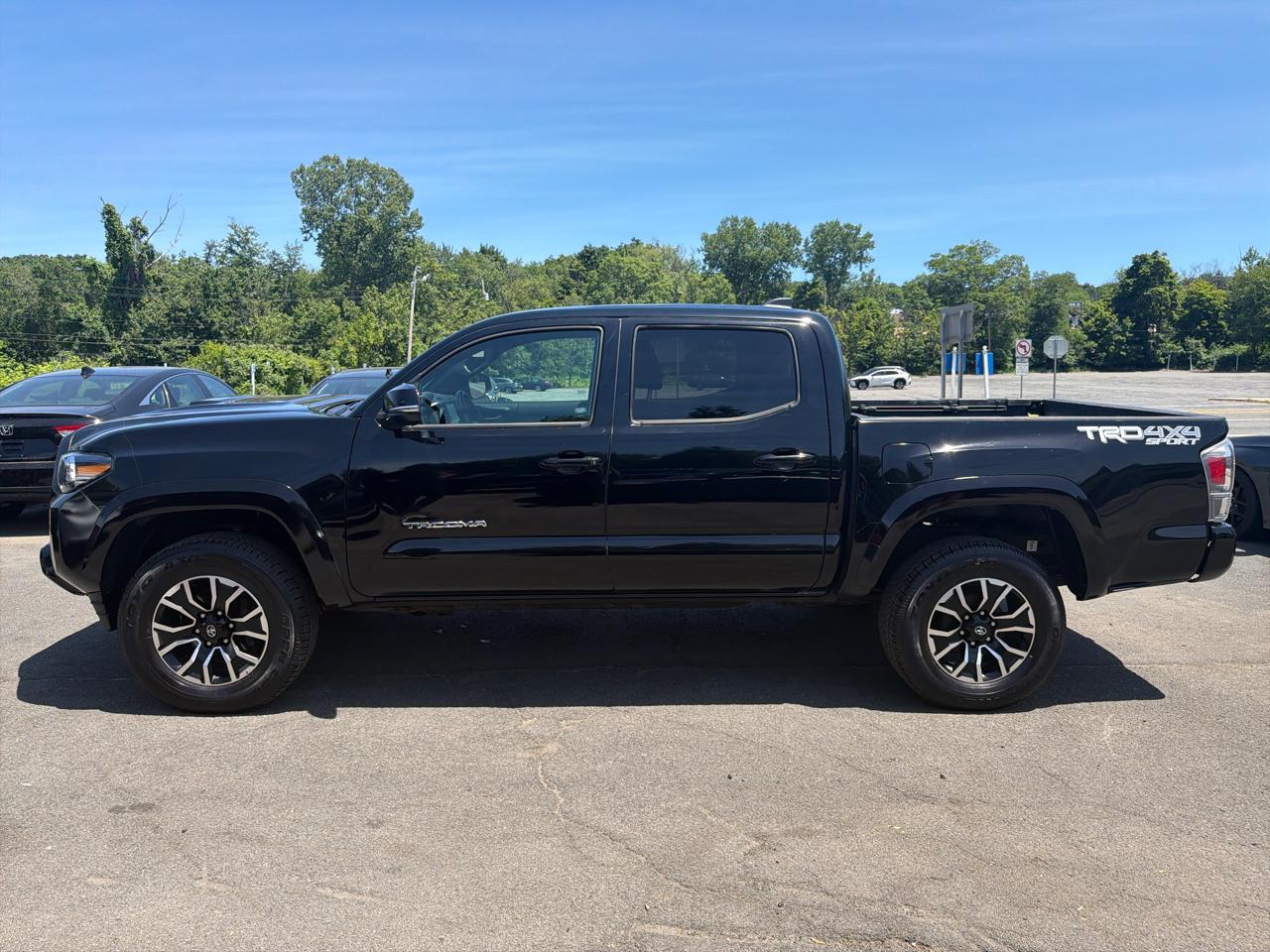 Toyota Tacoma 4WD TRD Off Road Double Cab 5' Bed V6 MT (Natl) 2023