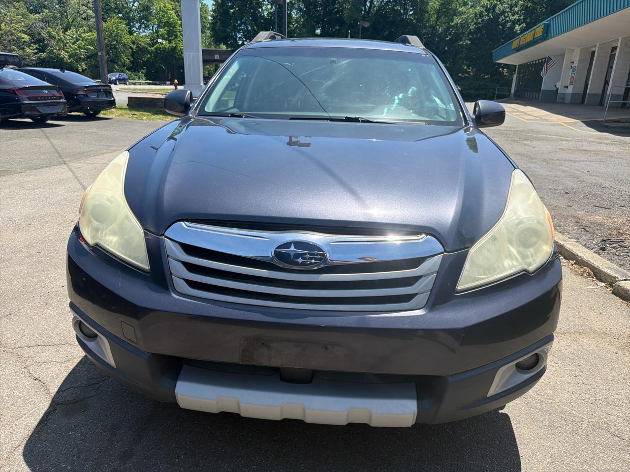 Subaru Outback 4dr Wgn H4 Auto 2.5i Ltd 2010
