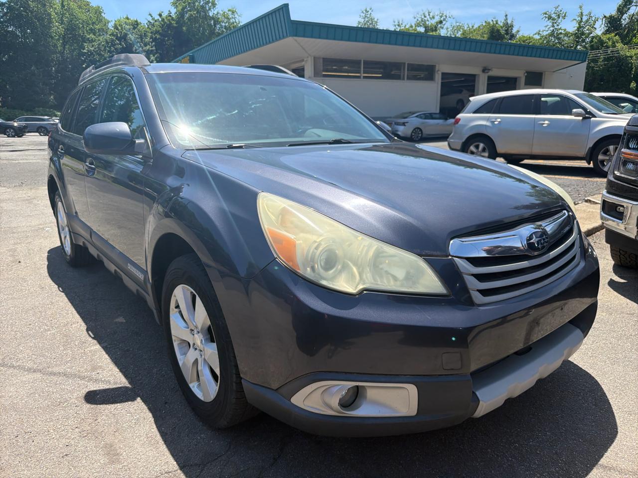 Subaru Outback 4dr Wgn H4 Auto 2.5i Ltd 2010