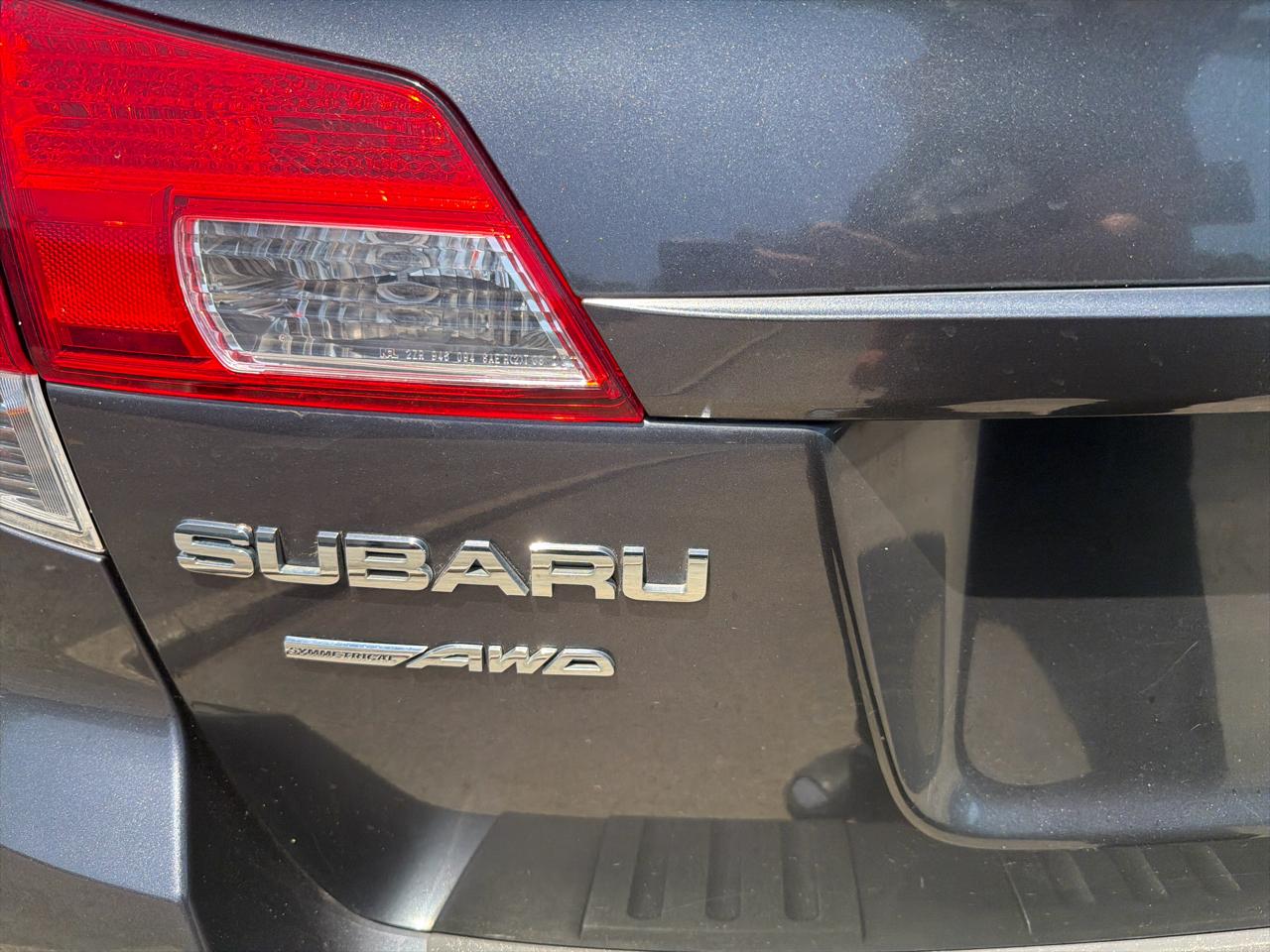 Subaru Outback 4dr Wgn H4 Auto 2.5i Ltd 2010