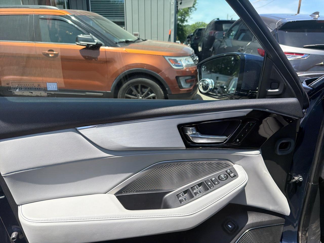 Acura MDX SH-AWD w/Technology Package 2024
