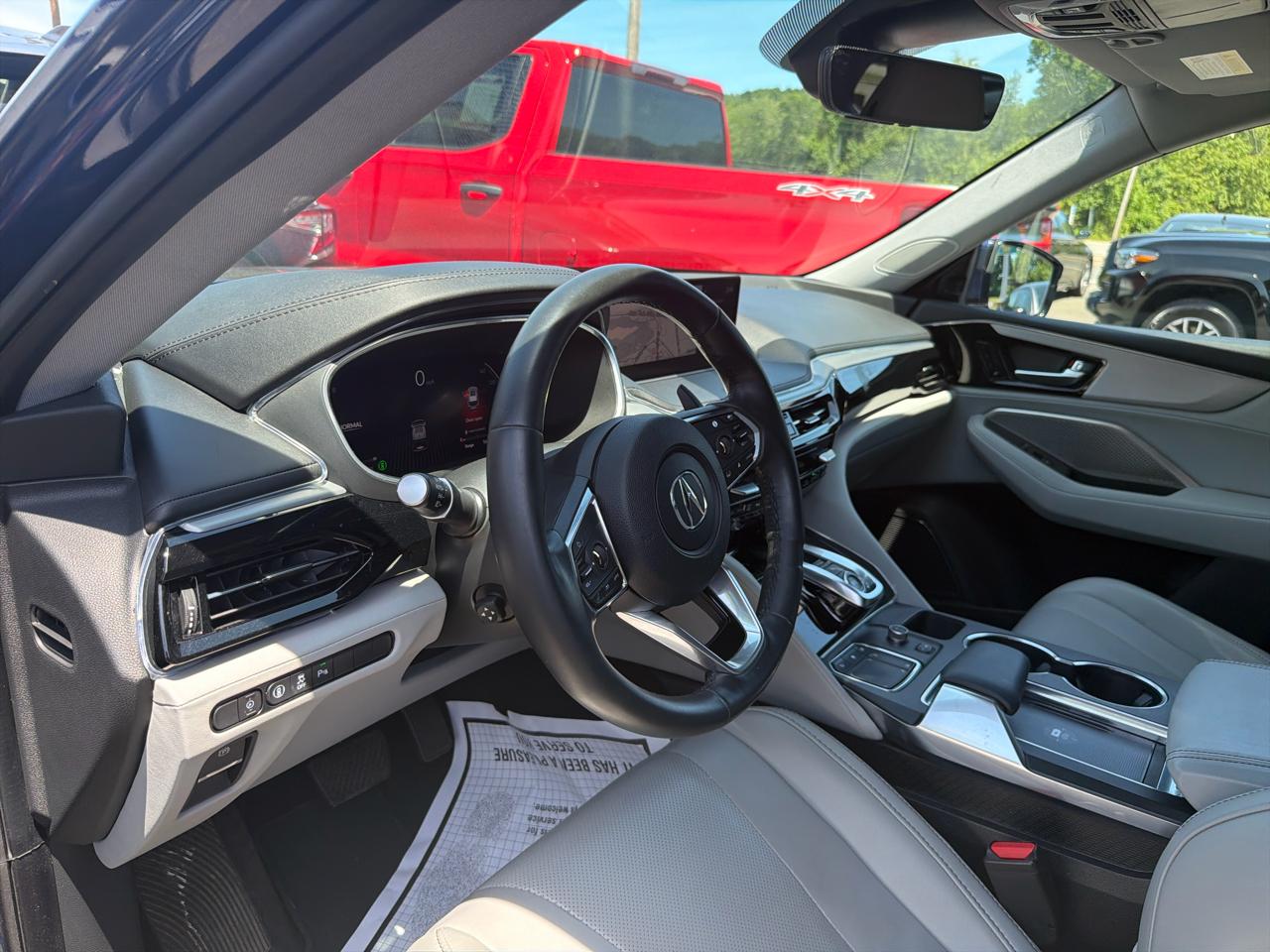 Acura MDX SH-AWD w/Technology Package 2024