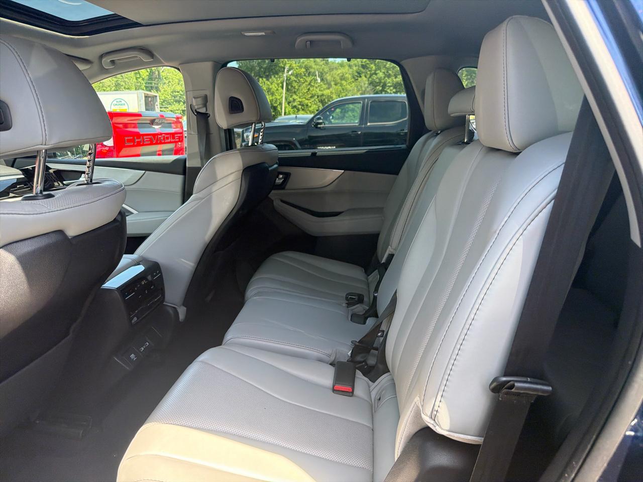 Acura MDX SH-AWD w/Technology Package 2024