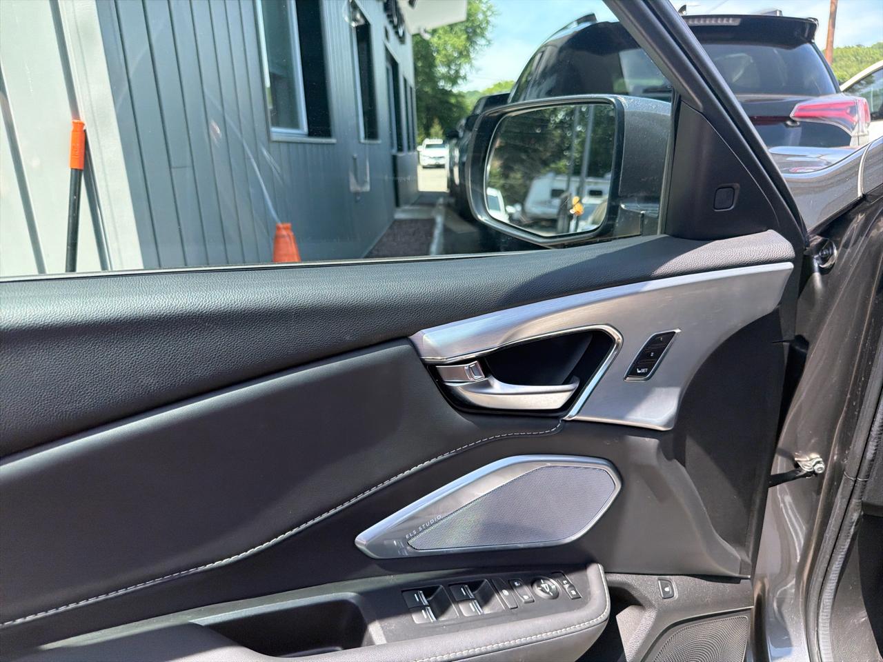 Acura RDX SH-AWD w/Technology Package 2024