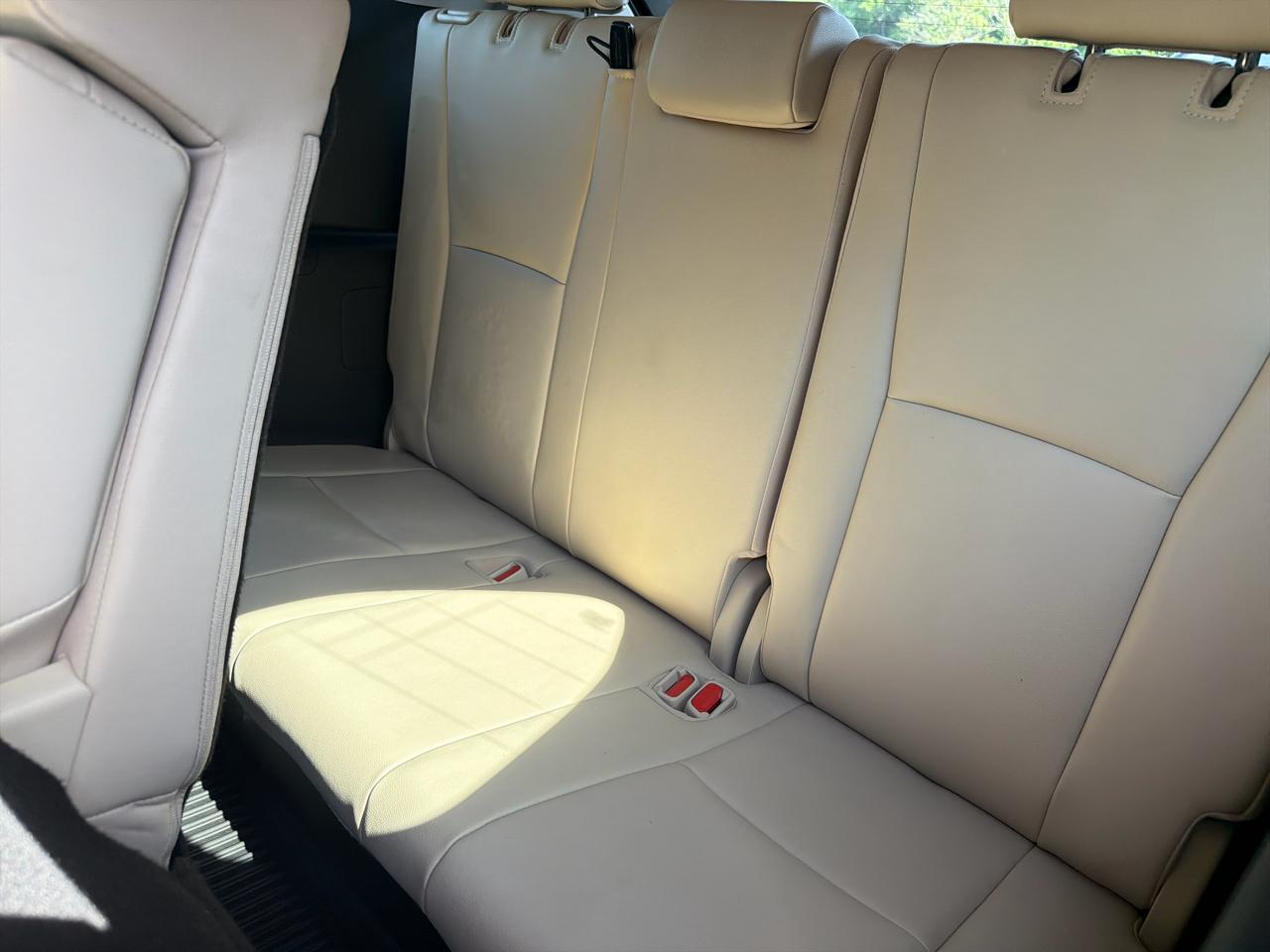 Toyota Highlander Hybrid XLE AWD (Natl) 2020
