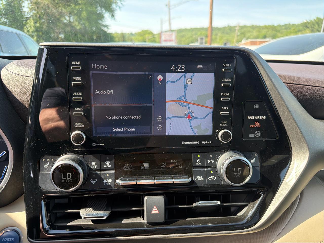Toyota Highlander Hybrid XLE AWD (Natl) 2020